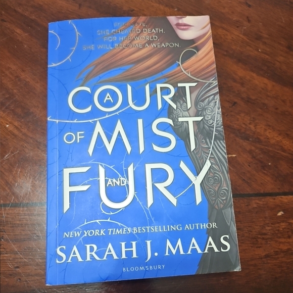 Other - A Court of Mist and Fury Book